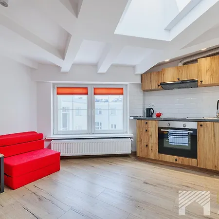 Wolczanska 4 Street I By Lookap *