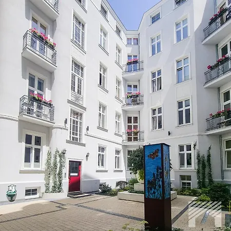 Wolczanska 4 Street I By Lookap * Łódź