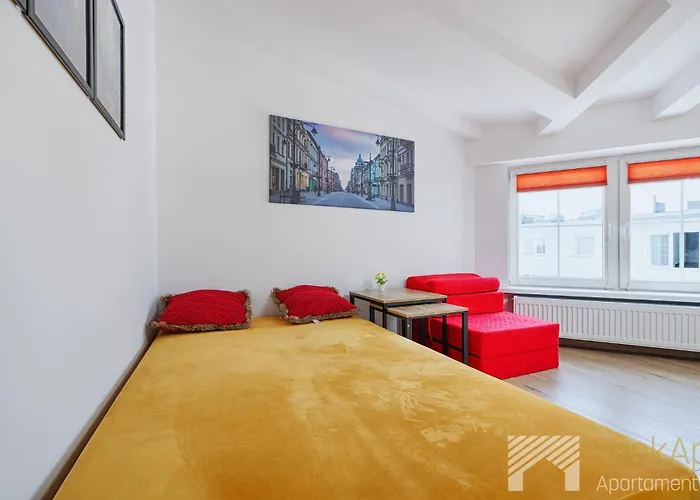 Wolczanska 4 Street I By Lookap * Łódź